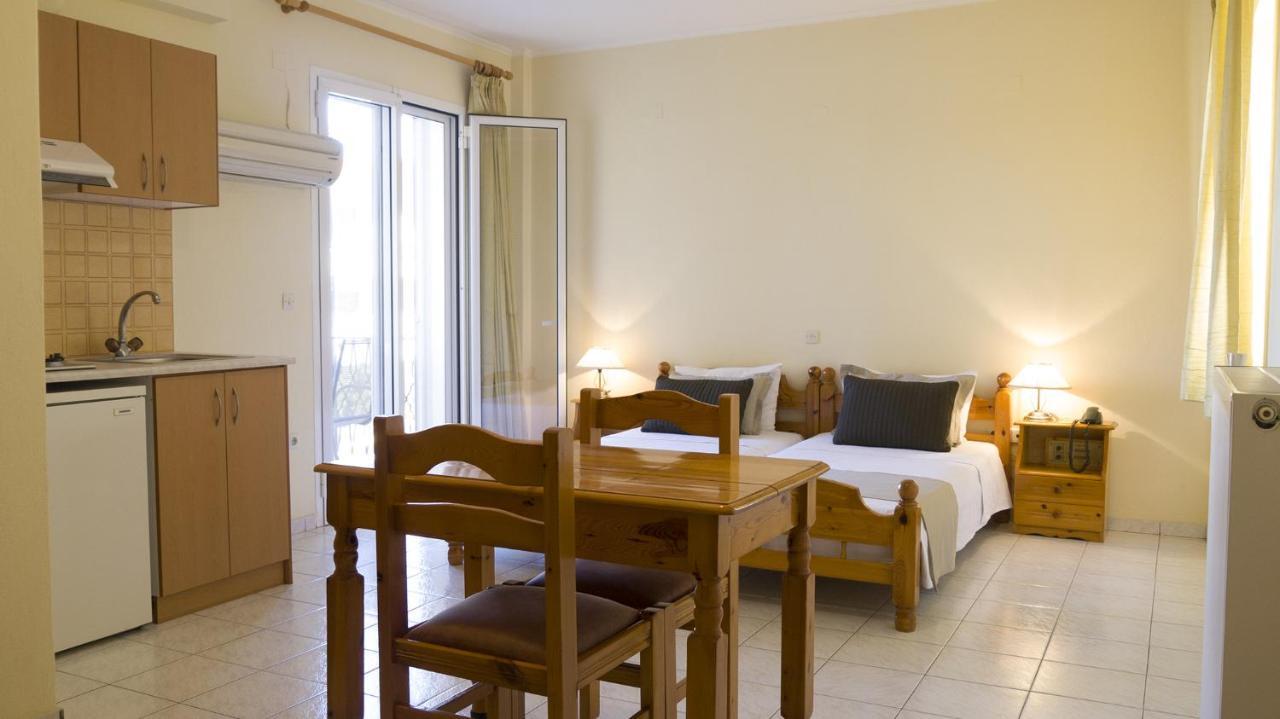 Fani Hotel Loutra Edipsou  Exterior photo