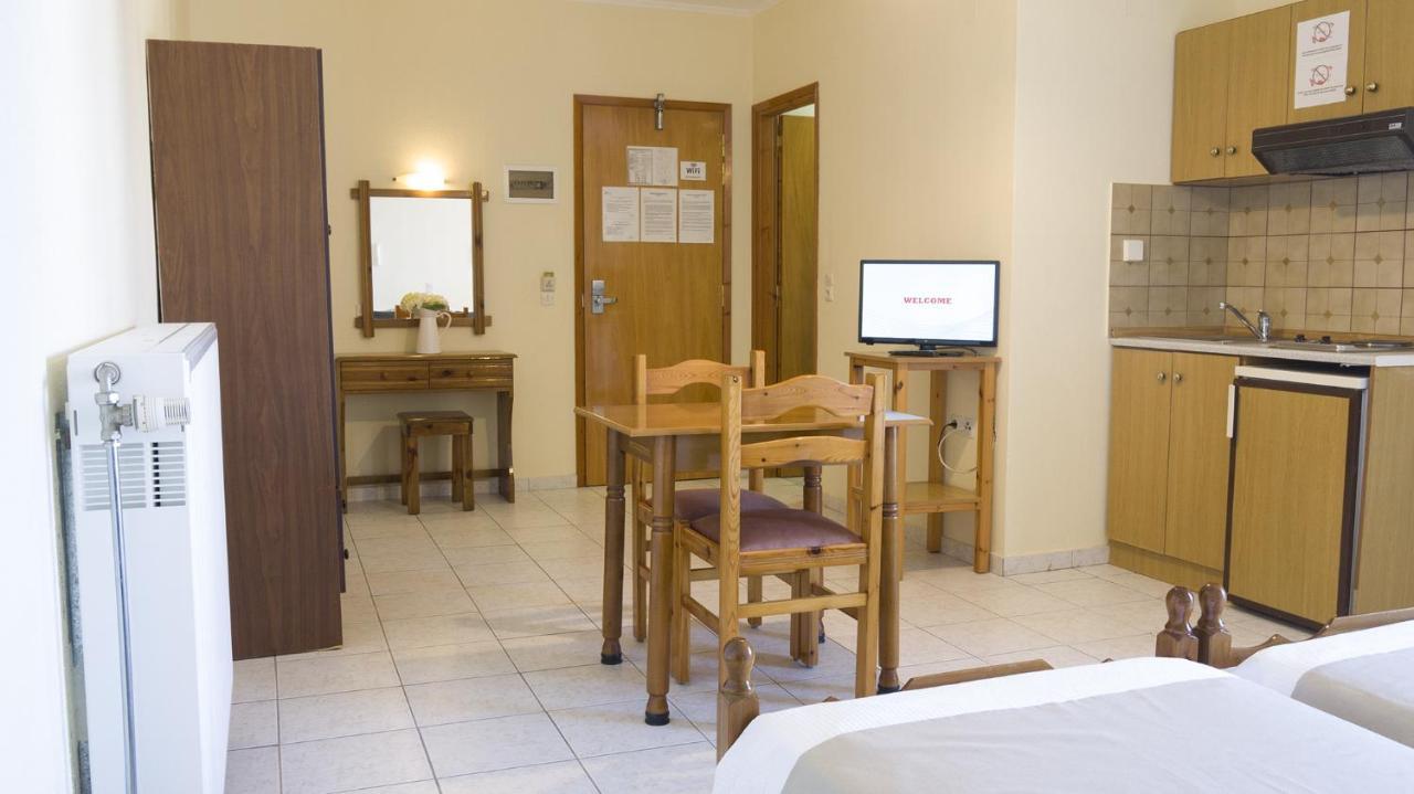 Fani Hotel Loutra Edipsou  Exterior photo
