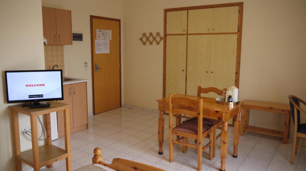 Fani Hotel Loutra Edipsou  Exterior photo