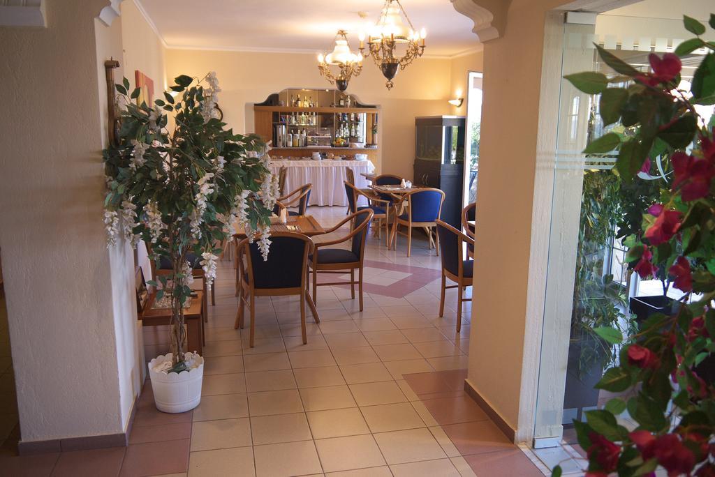 Fani Hotel Loutra Edipsou  Exterior photo