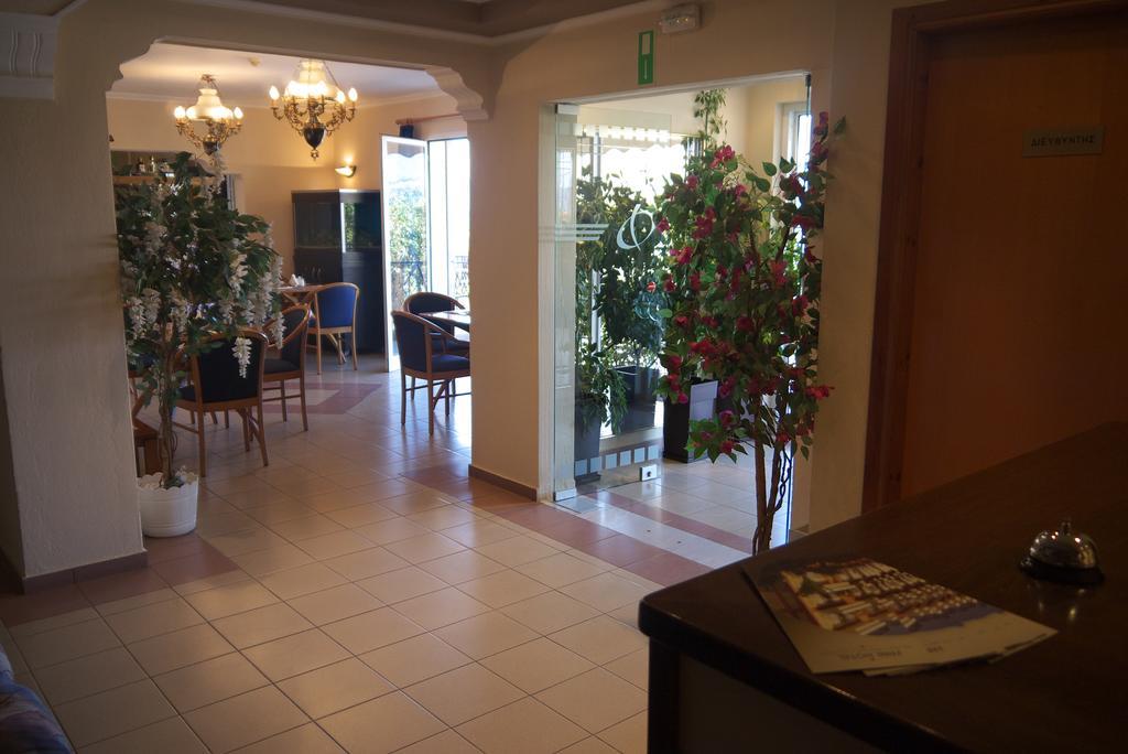 Fani Hotel Loutra Edipsou  Exterior photo
